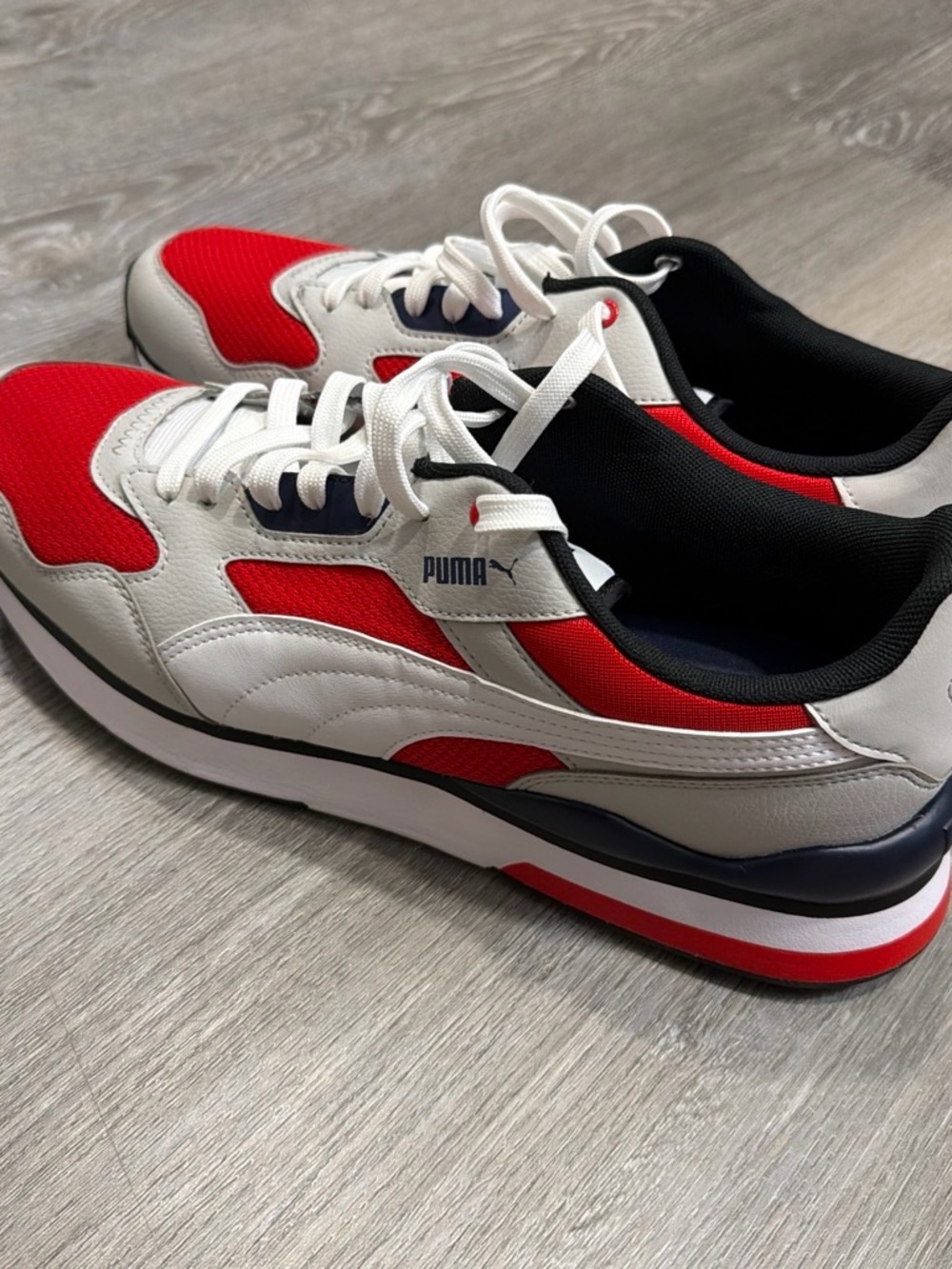 Puma Men's Red White & Navy Low-Top Sneakers